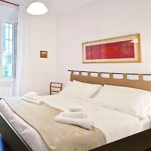 Apartamento Near Colosseum By Varental 2br + 1sb, Roma